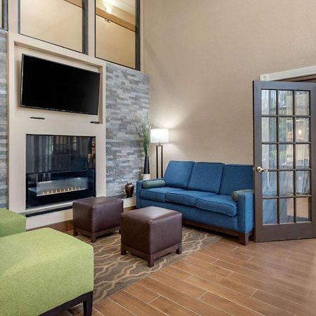 Comfort Inn South Индианаполис Екстериор снимка