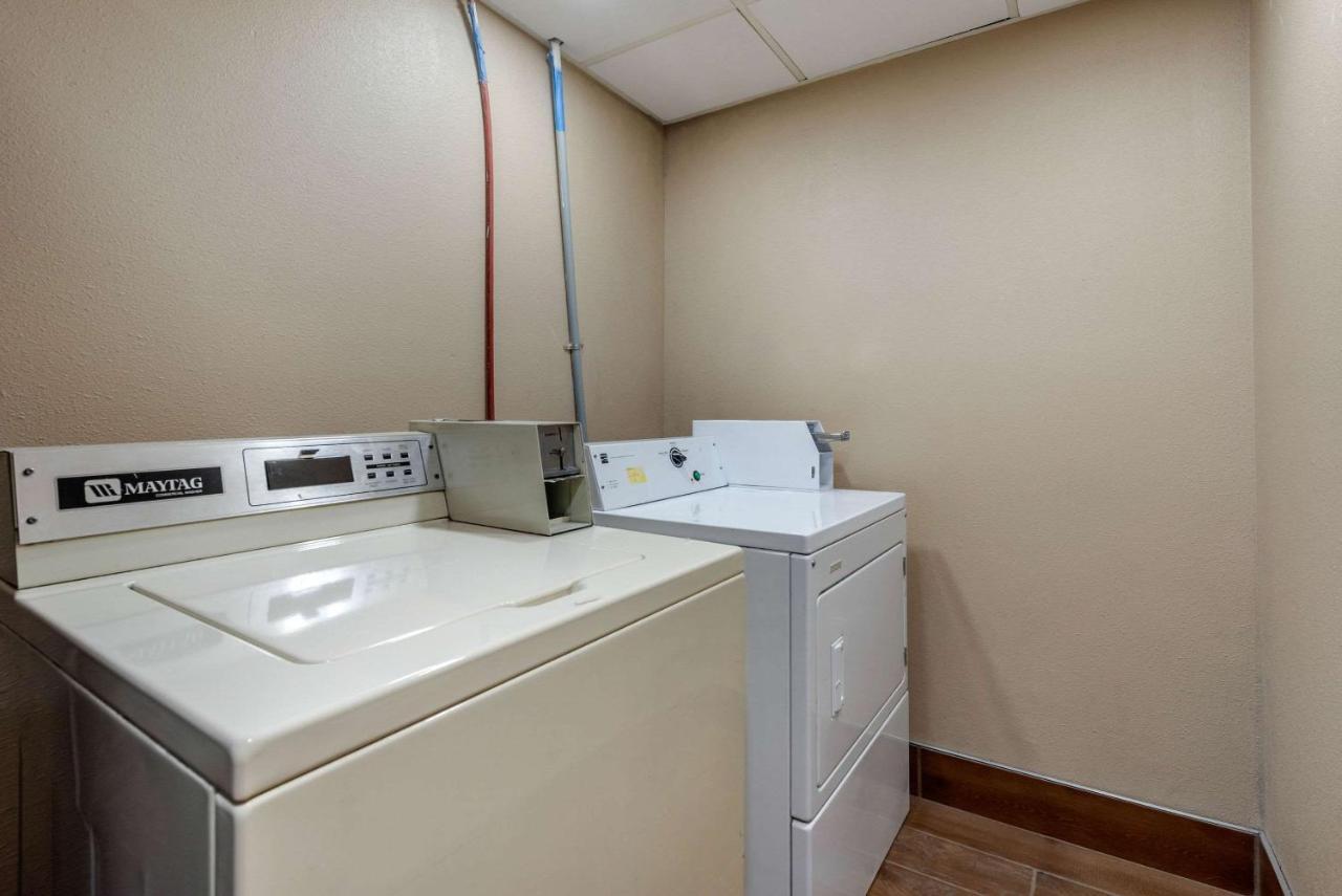 Comfort Inn South Индианаполис Екстериор снимка